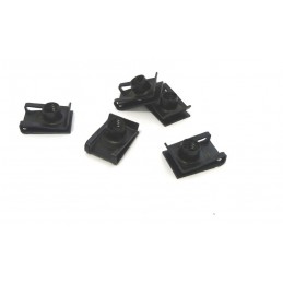Ecrou agrafe carrosserie 5mm