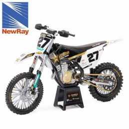 Modèle réduit 450 FC Malcolm STEWART
